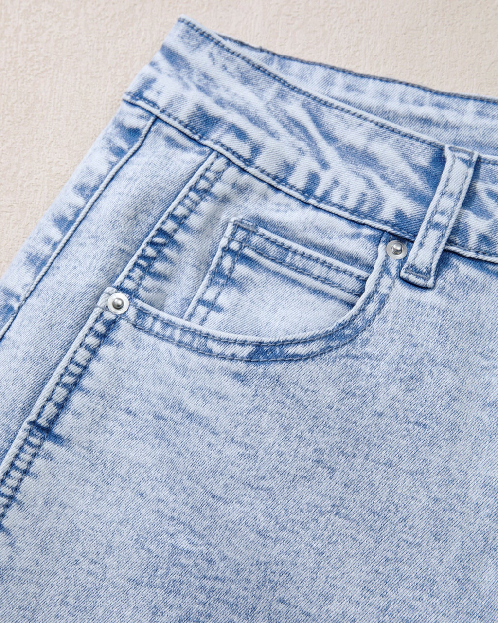 Tatum Light Washed Pull On Barrel Jeans