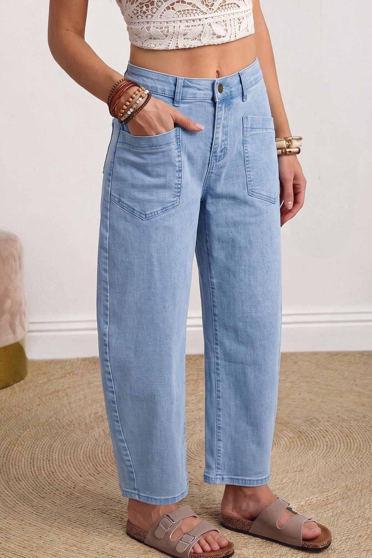 Briar Square Patch Pocket Ankle-length Barrel Jeans
